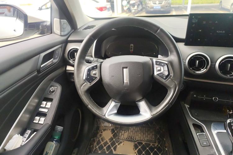 Used Wey VV6 2021 2.0T All-Wheel Drive Zhiyu+ Steering Wheel