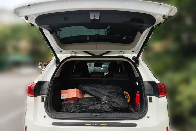 Used Wey VV6 2021 2.0T Two-Wheel Drive Smart Plus Trunk