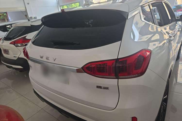 Used Wey VV6 2021 2.0T Two-Wheel Drive Smart Plus Trunk
