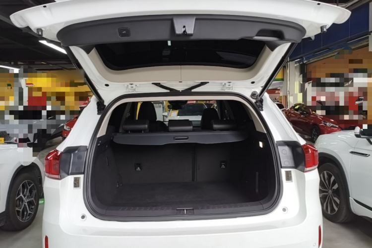 Used Wey VV6 2021 2.0T Two-Wheel Drive Smart Protection+ Trunk