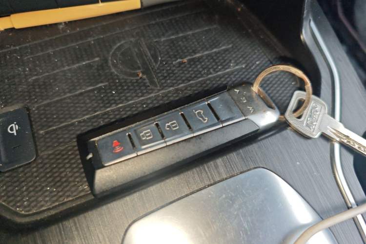 Used Wey VV6 2021 2.0T Two-Wheel Drive Smart Plus Vehicle Key