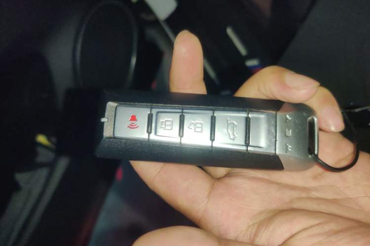 Used Wey VV6 2021 2.0T Two-Wheel Drive Smart Protection+ Vehicle Key