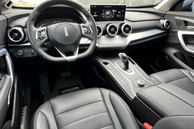 Used Wey VV7 2020 2.0T Flagship Edition Interior 8