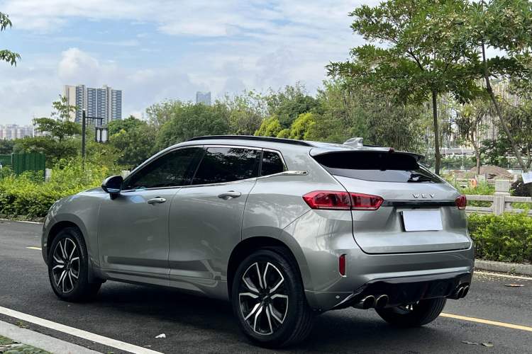 Used Wey VV7 2017 2.0T Flagship Model Exterior 3