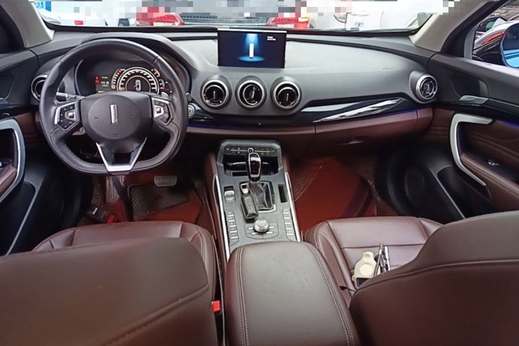 Used Wey VV7 2017 2.0T Ultra-Luxury Version Center Console