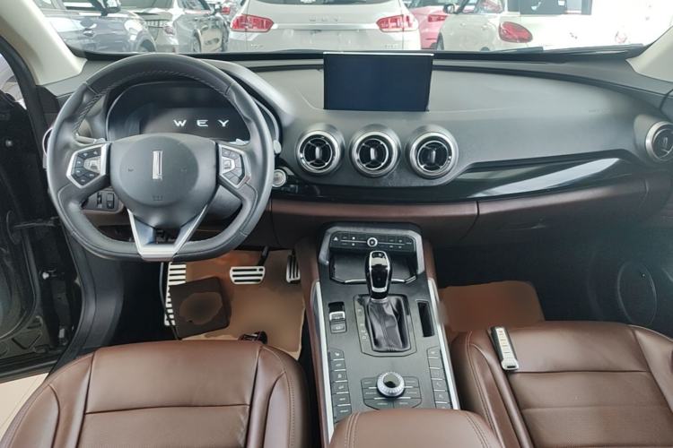 Used Wey VV7 2017 2.0T Flagship Model Center Console