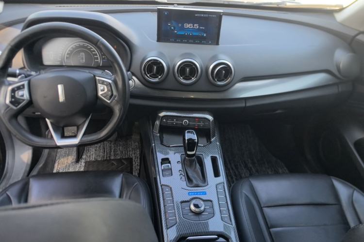 Used Wey VV7 2017 2.0T Ultra-Luxury Version Center Console