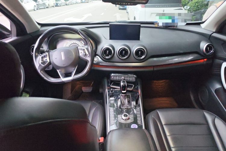 Used Wey VV7 2017 2.0T Ultra-Luxury Version Center Console
