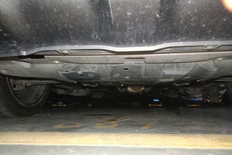 Used Wey VV7 2017 2.0T Flagship Model Chassis Front