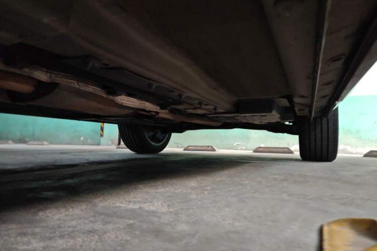 Used Wey VV7 2017 2.0T Flagship Model Chassis Front Left