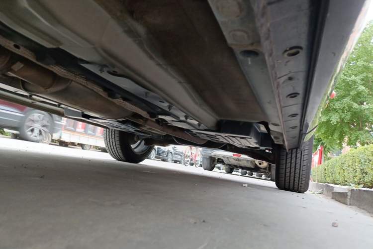 Used Wey VV7 2017 2.0T Luxury Model Chassis Front Left