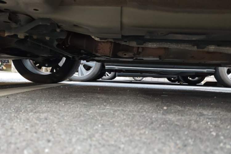 Used Wey VV7 2017 2.0T Flagship Model Chassis Front Left