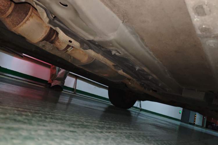Used Wey VV7 2017 2.0T Flagship Model Chassis Front Left