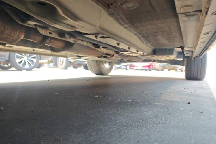 Used Wey VV7 2017 2.0T Flagship Model Chassis Front Left