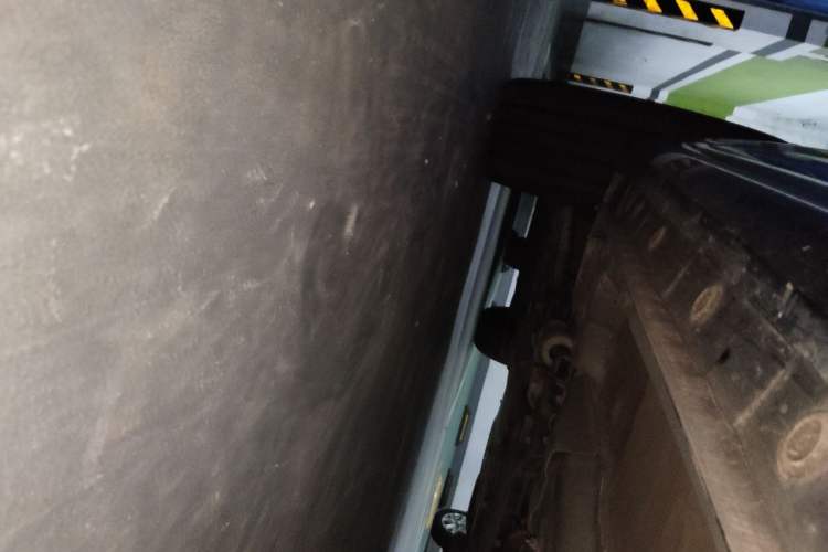 Used Wey VV7 2017 2.0T Flagship Model Chassis Front Left