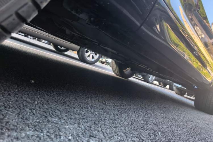 Used Wey VV7 2017 2.0T Flagship Model Chassis Front Left