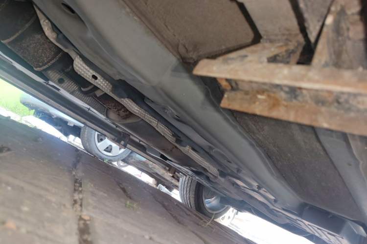 Used Wey VV7 2017 2.0T Flagship Model Chassis Front Left