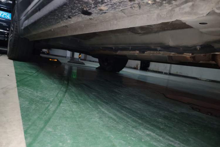 Used Wey VV7 2017 VV7c 2.0T Supreme Model Chassis Front Right