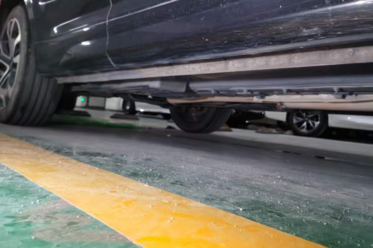 Used Wey VV7 2017 2.0T Flagship Model Chassis Front Right