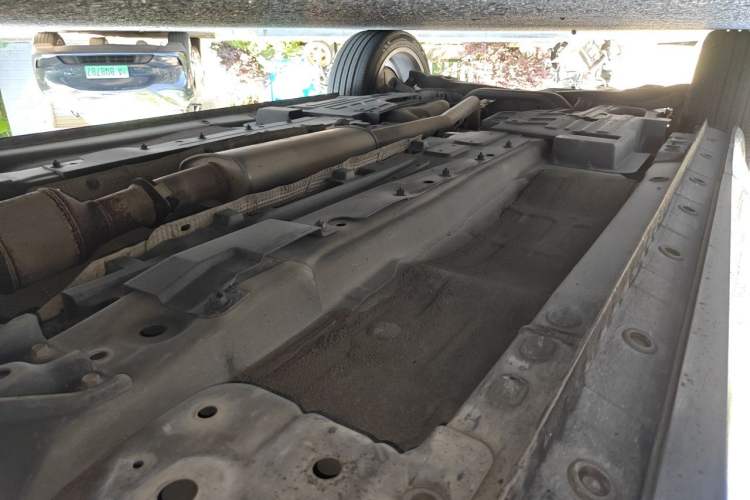 Used Wey VV7 2017 2.0T Flagship Model Chassis Front Right