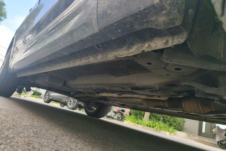 Used Wey VV7 2017 2.0T Flagship Model Chassis Front Right