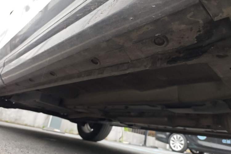 Used Wey VV7 2017 2.0T Flagship Model Chassis Front Right