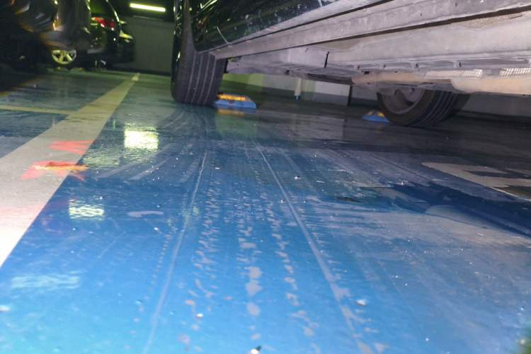 Used Wey VV7 2017 2.0T Flagship Model Chassis Front Right