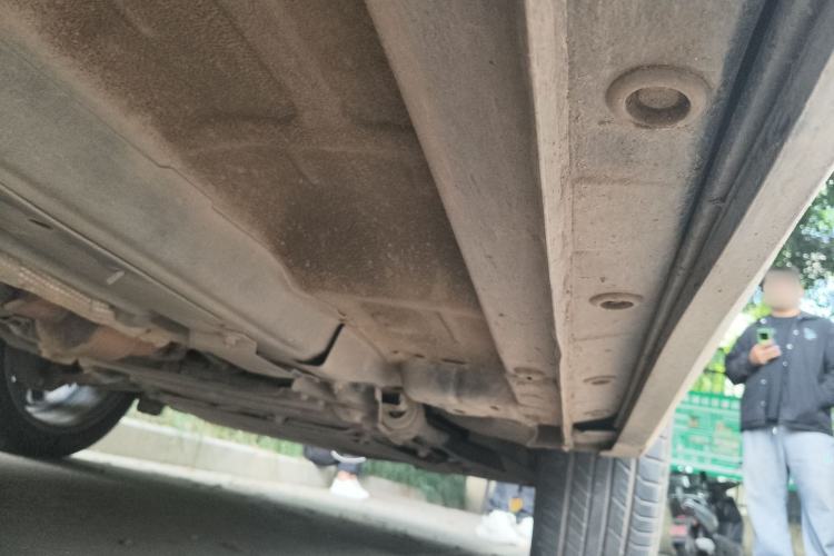 Used Wey VV7 2017 2.0T Flagship Model Chassis Front Right