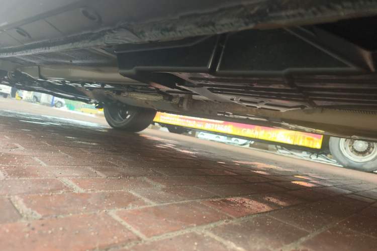 Used Wey VV7 2017 2.0T Flagship Model Chassis Rear Left