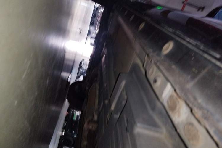 Used Wey VV7 2017 2.0T Flagship Model Chassis Rear Left