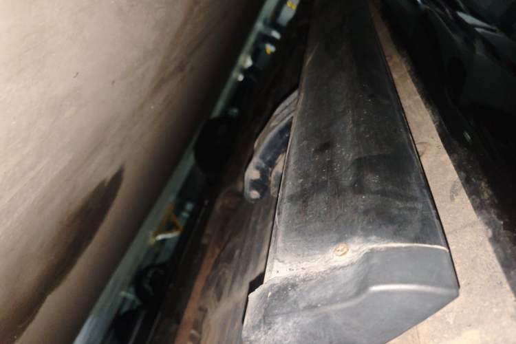 Used Wey VV7 2017 2.0T Flagship Model Chassis Rear Left