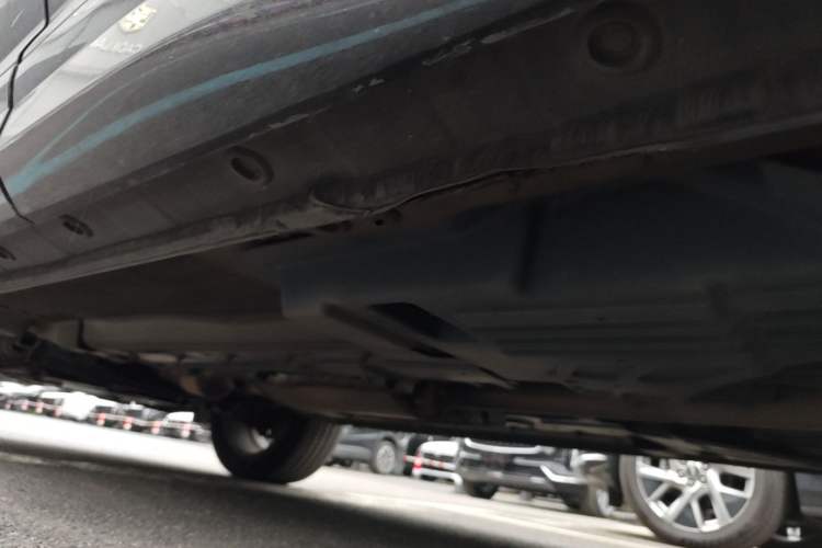 Used Wey VV7 2017 2.0T Flagship Model Chassis Rear Left