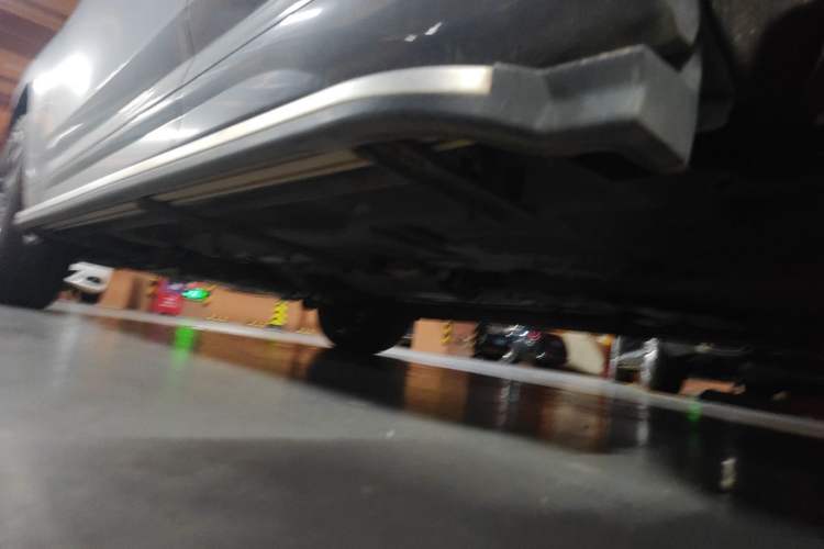 Used Wey VV7 2017 2.0T Flagship Model Chassis Rear Left