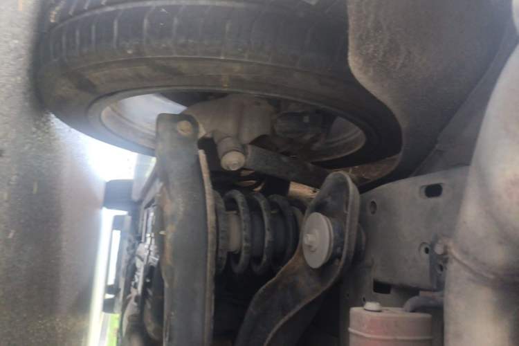 Used Wey VV7 2017 2.0T Flagship Model Chassis Rear Left