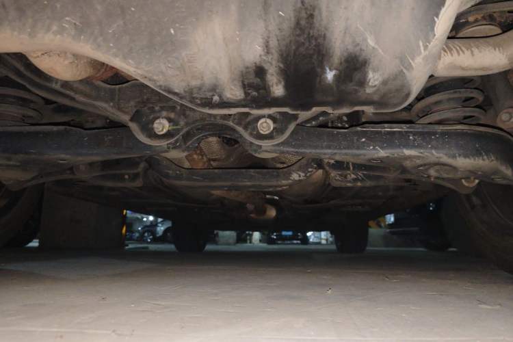 Used Wey VV7 2017 2.0T Flagship Model Chassis Rear