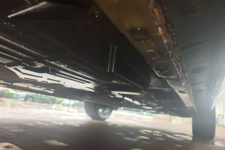 Used Wey VV7 2017 2.0T Flagship Model Chassis Rear Right