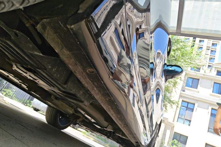 Used Wey VV7 2017 2.0T Flagship Model Chassis Rear Right