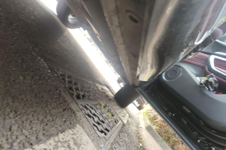 Used Wey VV7 2017 2.0T Flagship Model Chassis Rear Right