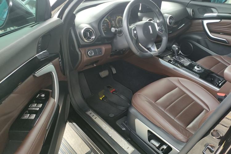 Used Wey VV7 2017 2.0T Ultra-Luxury Version Driver Seat