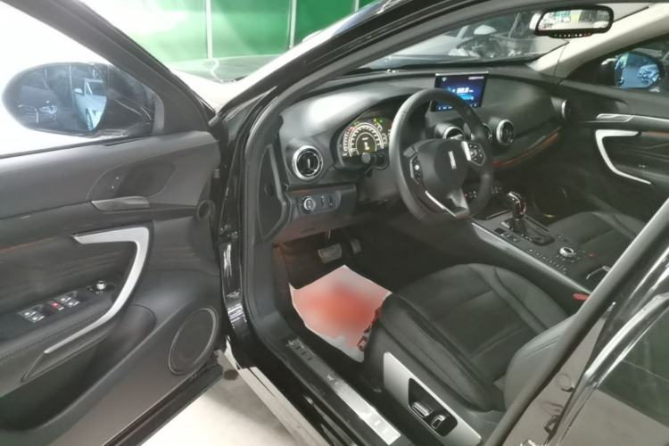 Used Wey VV7 2017 2.0T Ultra-Luxury Version Driver Seat