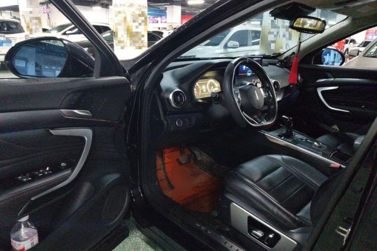 Used Wey VV7 2017 2.0T Ultra-Luxury Version Driver Seat