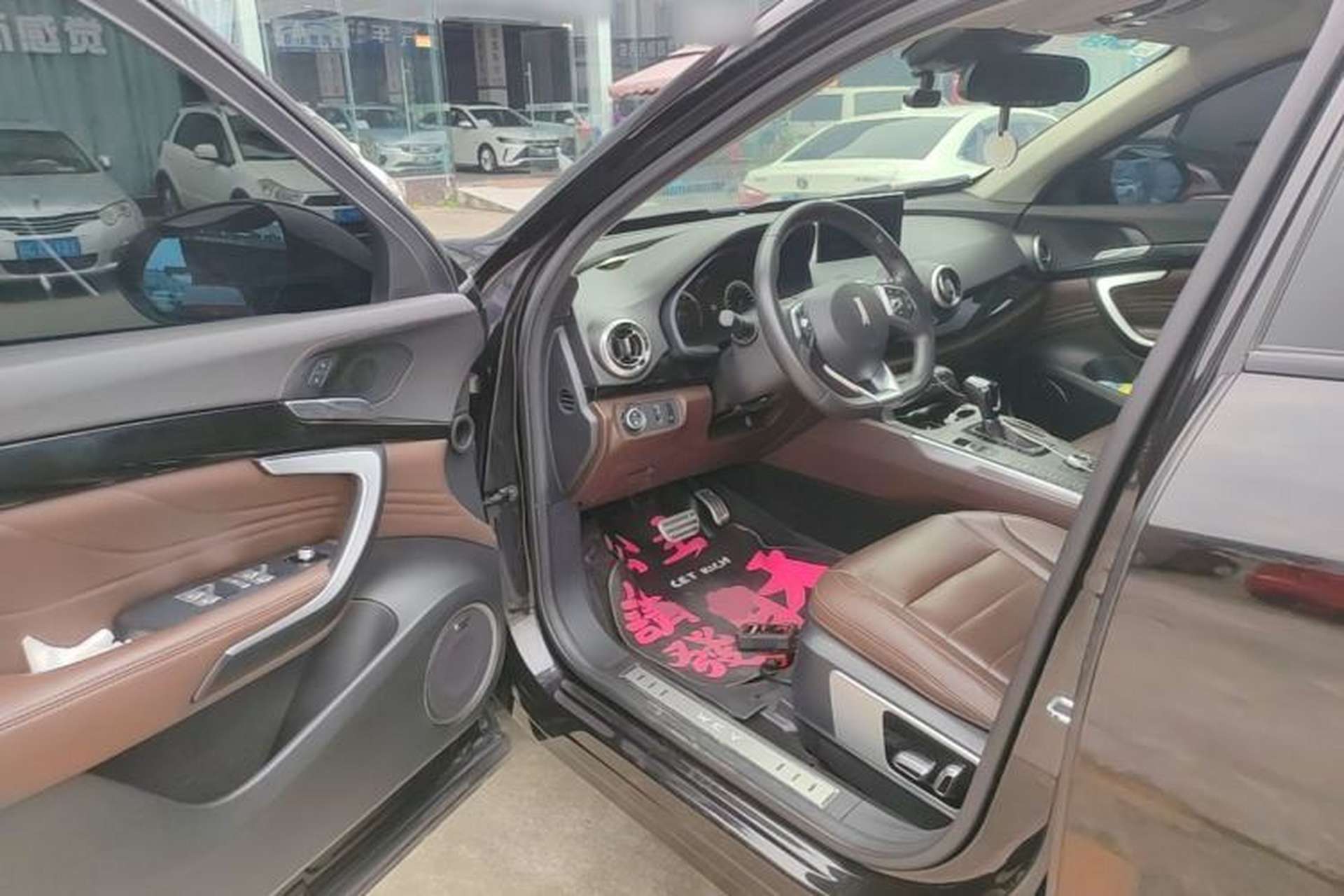 Used Wey VV7 2017 2.0T Ultra-Luxury Version Driver Seat