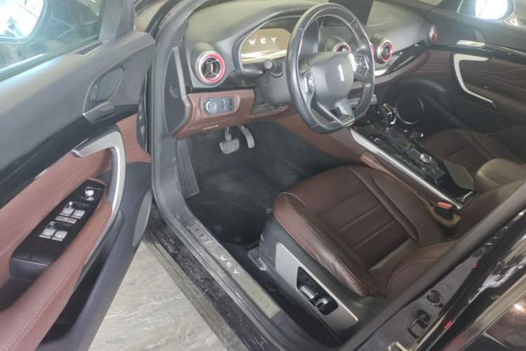 Used Wey VV7 2017 2.0T Ultra-Luxury Version Driver Seat