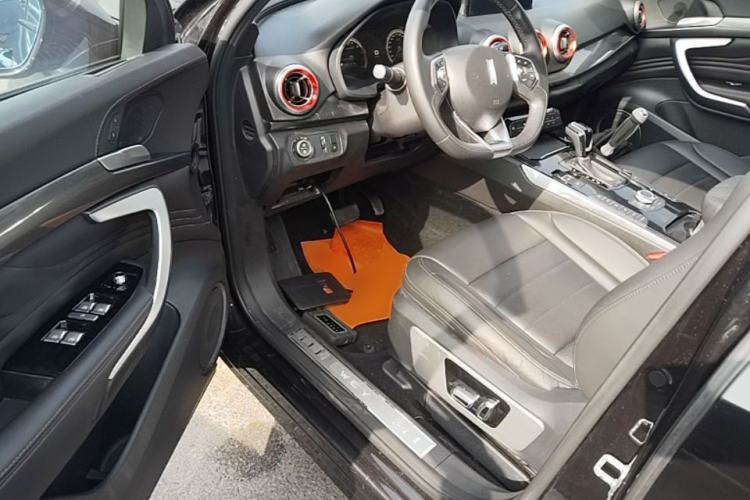 Used Wey VV7 2017 2.0T Ultra-Luxury Version Driver Seat