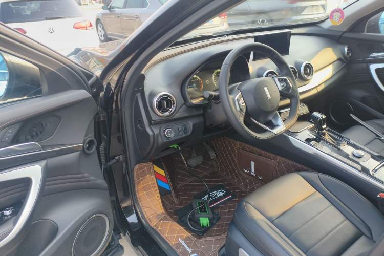 Used Wey VV7 2017 2.0T Ultra-Luxury Version Driver Seat