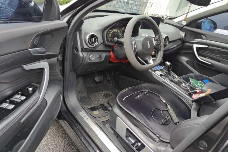 Used Wey VV7 2017 2.0T Ultra-Luxury Version Driver Seat