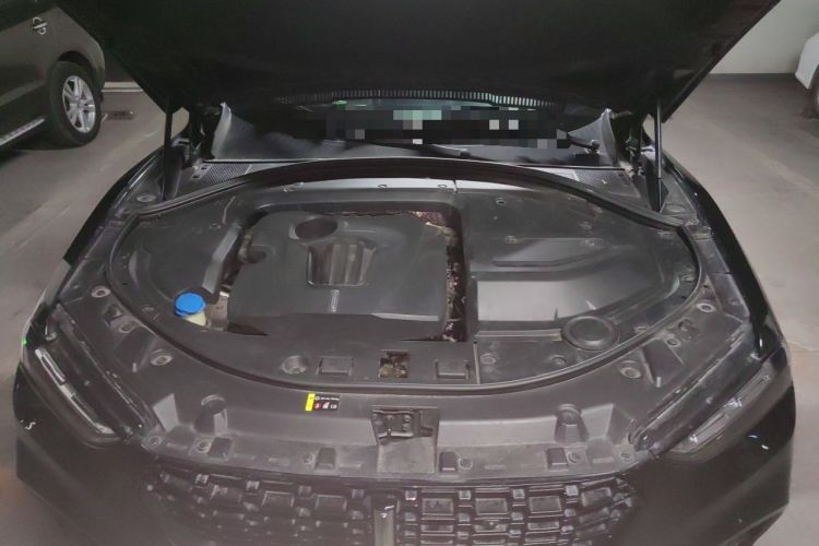 Used Wey VV7 2017 2.0T Ultra-Luxury Version Engine Bay