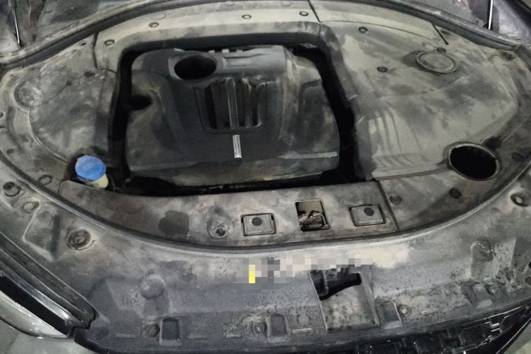 Used Wey VV7 2017 2.0T Flagship Model Engine Bay