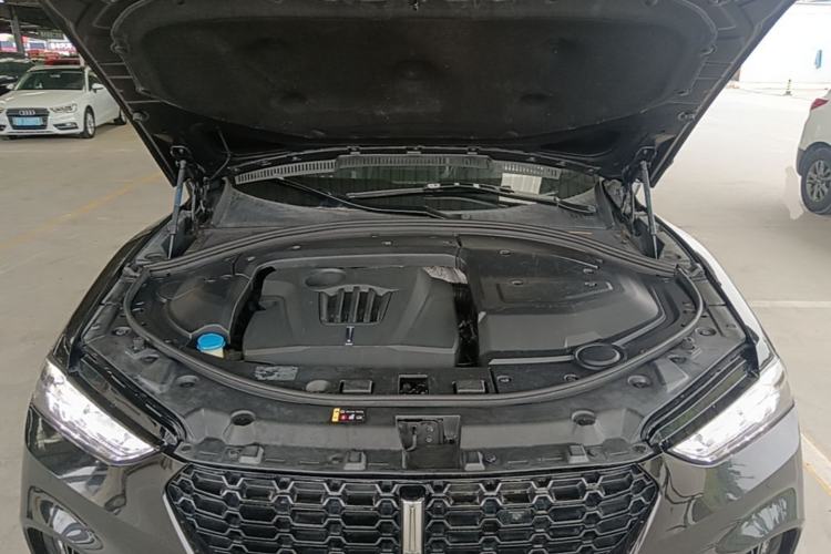 Used Wey VV7 2017 2.0T Flagship Model Engine Bay