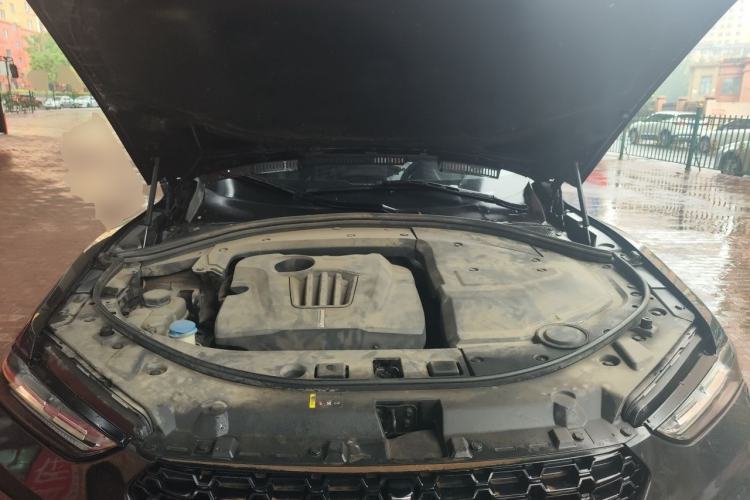 Used Wey VV7 2017 2.0T Flagship Model Engine Bay